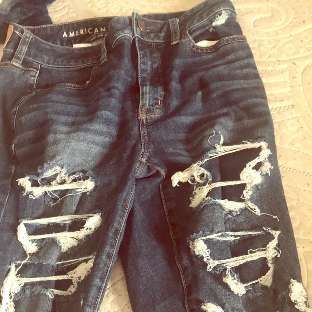 American eagle ripped jeans